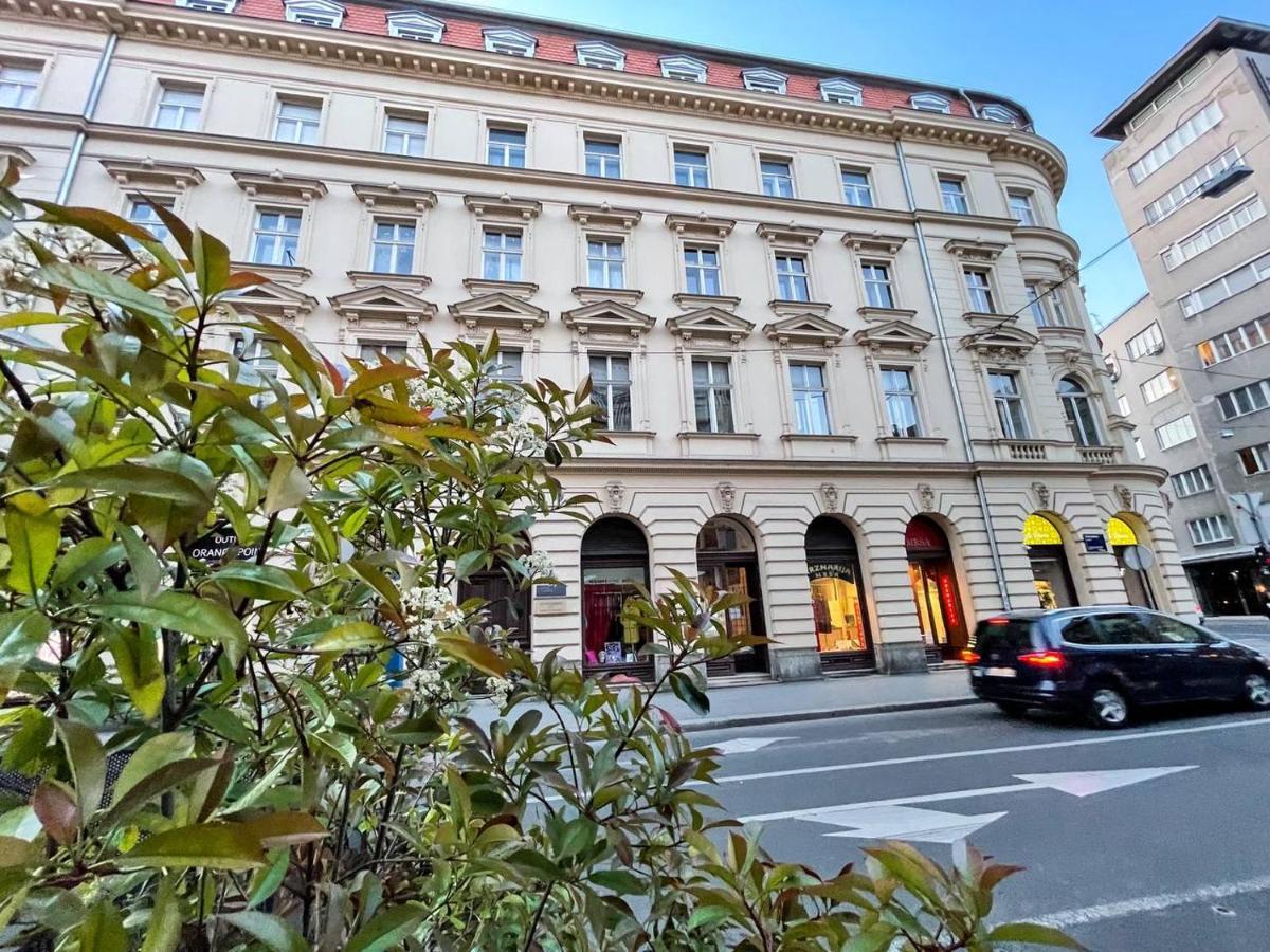 Art Deco Downtown Heritage Apartment Zagreb Eksteriør billede